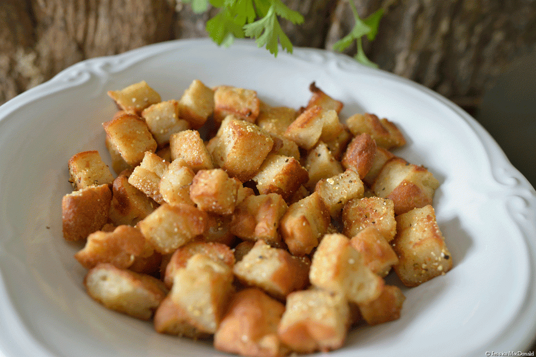 Gluten Free Garlic Croutons